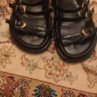 نیم بوت و کتونی و ونس و صندل|کیف، کفش، کمربند|پرند, فاز ۶|دیوار