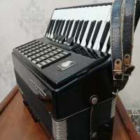 اکاردیون ۶۰ باس آلمانی بسیار تمیز