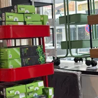 ترالی ایکیا|آرایشگاه و سالن‌های زیبایی|رشت, گلسار|دیوار