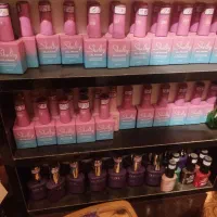 وسایل ناخن کار|آرایشگاه و سالنهای زیبایی|یاسوج, |دیوار