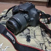 دوربین canon 2000 d