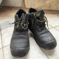 کفش کار