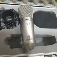 میکروفون استودیویی بهرینگر B1