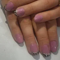 کاشت ناخون|خدمات آرایشگری و زیبایی|اسلامآباد غرب, |دیوار