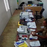 کارمند اداری مالی