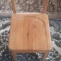 صندلی چوبی