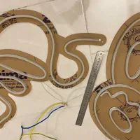 تابلو نئون فلکسی|کافی‌شاپ و رستوران|قم, بنیاد|دیوار