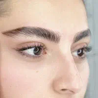 مژه|خدمات آرایشگری و زیبایی|ری, سرتخت|دیوار