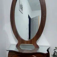 استند گنجه کنارسالنی و آینه کنسول