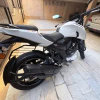آپاچی ۲۰۰ مدل ۹۷|موتورسیکلت|تهران, بلوار کشاورز|دیوار