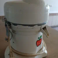 آب میوه گیر