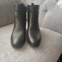 نیم بوت|کیف، کفش، کمربند|فولادشهر, C3|دیوار