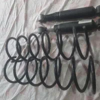 فروش یه جفت کمک عقب پژو و فنر جلو|قطعات یدکی و لوازم جانبی|ملایر, |دیوار