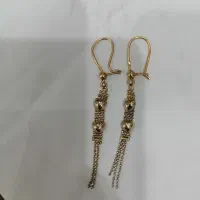 گوشواره طلا 2درصدبالای تابلو وزن تقریبا2گرم