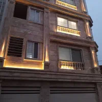 تک-واحدی-130-متر-سه-خواب-1300رهن-سیزده-آبان