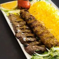 منشی وکمک اشپز