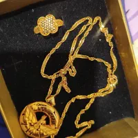 گردنبند نما دار