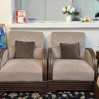 ۴ عدد مبل راحتی بدون کوچکترین نشست در حدنو