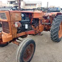 تراکتور رومانی مدل 61