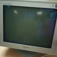 کامپیوتر با همه تجهیزات