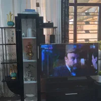 فروش زیرتلویزیون هایگلاس رنگ مشکی