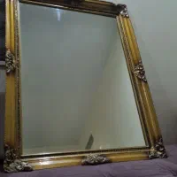 آینه یا قاب چوبی