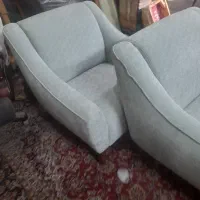 تعمیرات انواع مبلمان ( رویه کوبی،رنگ کاری،نجاری)