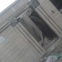 کاشی و سرامیک کار حرفه‌ای