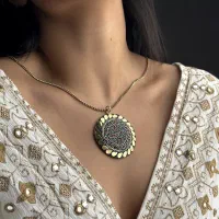 گردنبند دست‌ساز برنج وسنگ نپالی بسیار شیک وارداتی