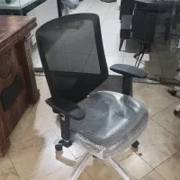 صندلی های اداری درب تولیدی کد۴۵f