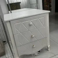 تخت|تخت و سرویس خواب|مشهد, صیاد شیرازی|دیوار