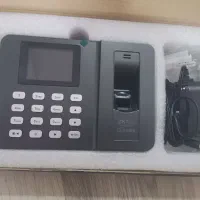 دستگاه حضور غیاب