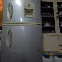 یخچال وکمدتلویزیون