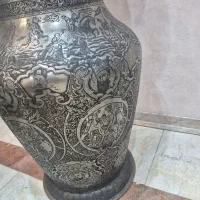 گلدان مجلسی مسی تمام قلم بسیار قدیمی قد ۸۵ سانت|کلکسیون اشیاء عتیقه|تهران, بروجردی|دیوار