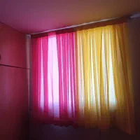 پرده اتاق کودک کاملا سالم و نو