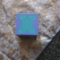 یک عدد اسپیکر مینی کوچک مدل x۱ سالم سالم صدا عالی