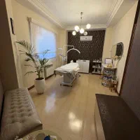 اجاره اتاق بزرگ در سالن زیبایی بر اصلی گلسار|اجارهٔ دفتر کار، اتاق اداری، مطب|رشت, گلسار|دیوار