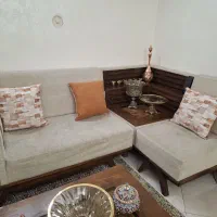 مبل ۷نفره و میز تمیز بدون زدگی|مبلمان خانگی و میز عسلی|تهران, عباسی|دیوار