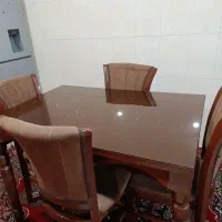 میز ۴نفره