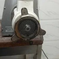 چرخ گوشت32 در حد نو الکترو کار گیربکسی|خردکن، آسیاب، غذاساز|رشت, استقامت ۲|دیوار