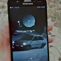 تعدادی تبلت و گوشی اندورید