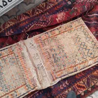 یک قالیچه قدیمی همراه با خورجین قدیمی|کلکسیون اشیاء عتیقه|شیراز, ارم|دیوار
