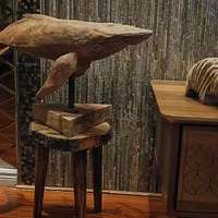 مجسمه نهنگ از چوب گردو کار استادکار اصفهانی