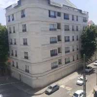 فروش ۲۴۰ متر / پنت هاوس / بر اصلی (بلوار بهشتی)