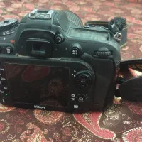 دوربین نیکون D7200 با لنز ۱۸-۱۴۰ درحد نو|دوربین عکاسی و فیلمبرداری|شیراز, دروازه قران|دیوار