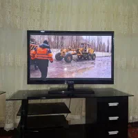 42اینچ|تلویزیون و پروژکتور|خرمدشت, |دیوار