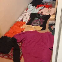 لباس مجانی دارم هرکی خواست بگه فقط بیادببره