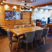 اجاره روزانه و سالیانه باغ ویلا درغرب تهران|اجارهٔ کوتاهمدت ویلا و باغ|اندیشه, شهرک مریم|دیوار