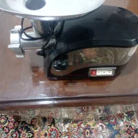 چرخ گوشت مارک GL نو اصلا استفاده نشوده سالم