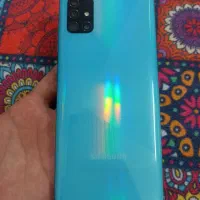 گوشی سامسونگ a51  در حد آک